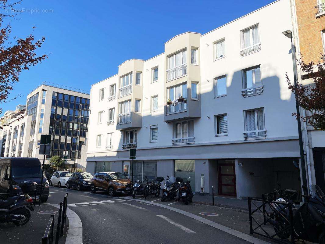 Appartement à CLICHY