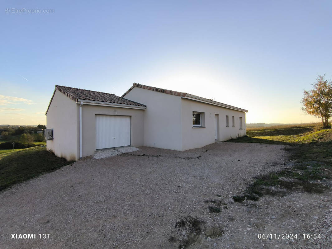 Maison à MAURENS