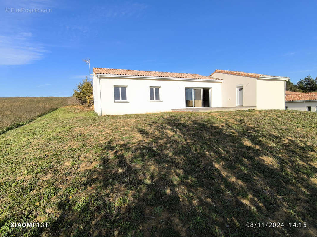 Maison à MAURENS