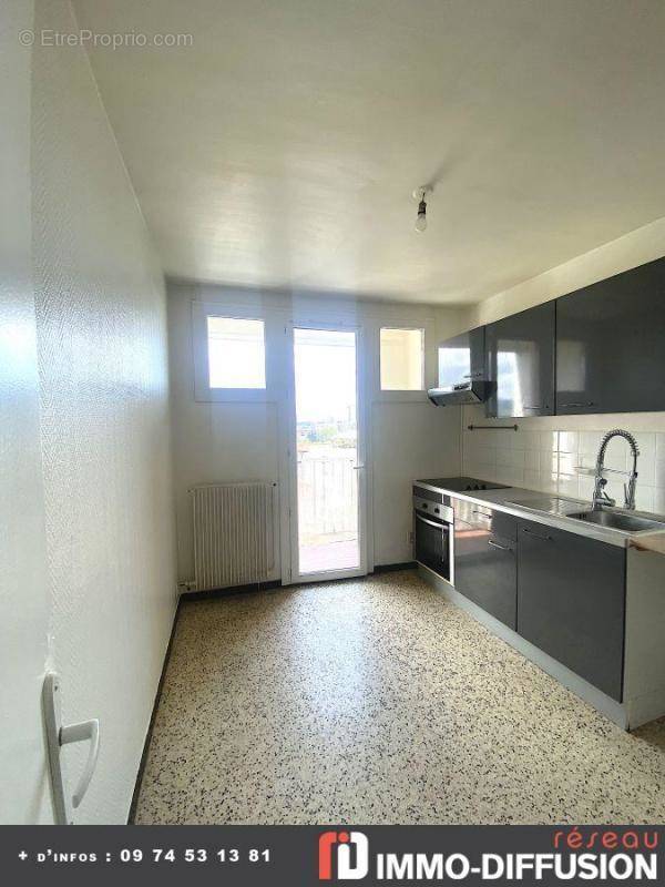 Appartement à MARSEILLE-13E