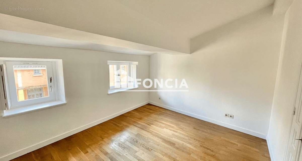 Appartement à LYON-5E