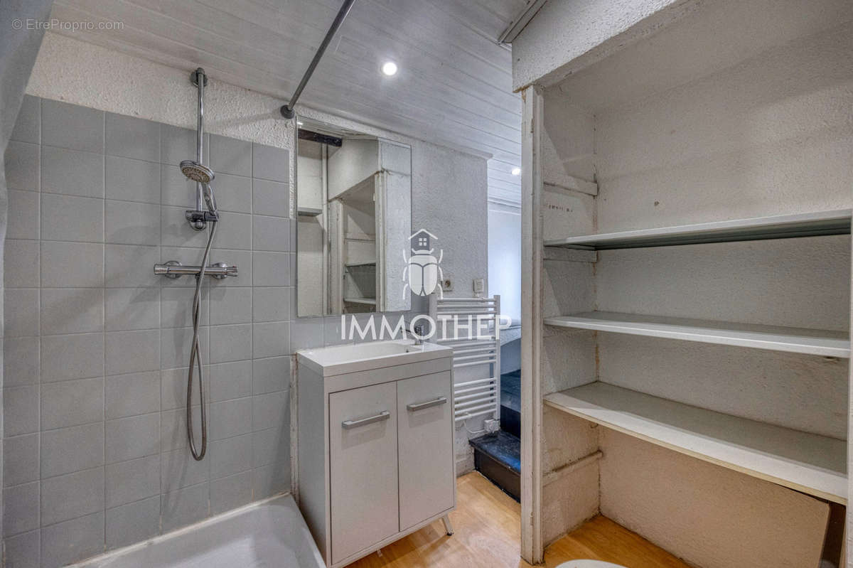 Appartement à VIZILLE