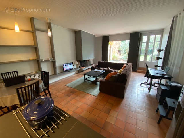 Appartement à CARCASSONNE