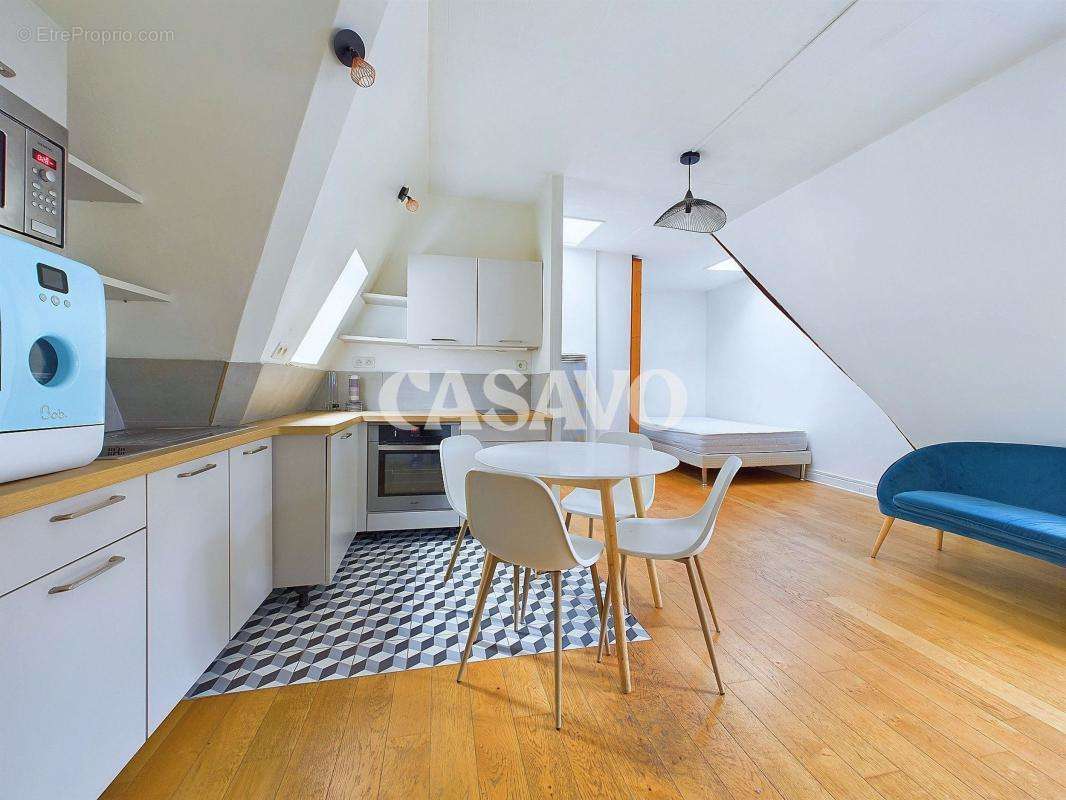 Appartement à PARIS-9E