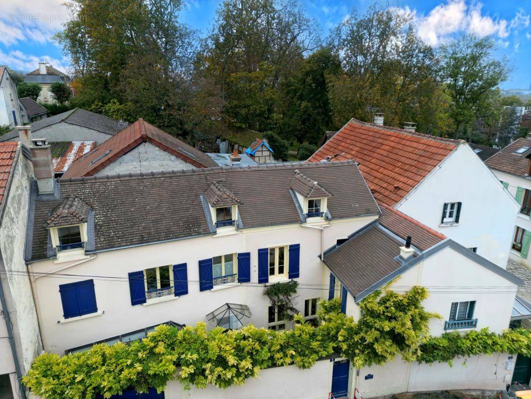 Maison à CHAMBOURCY