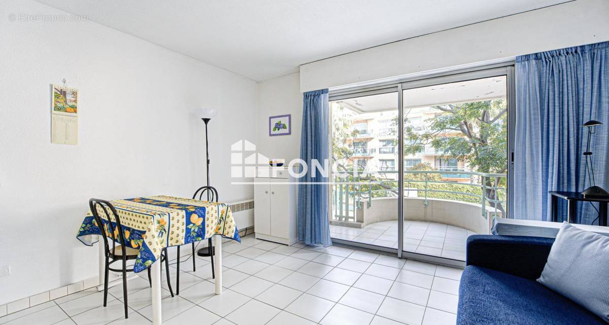 Appartement à FREJUS