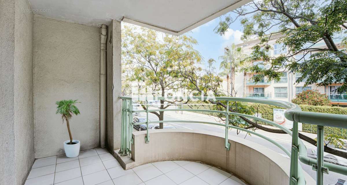 Appartement à FREJUS