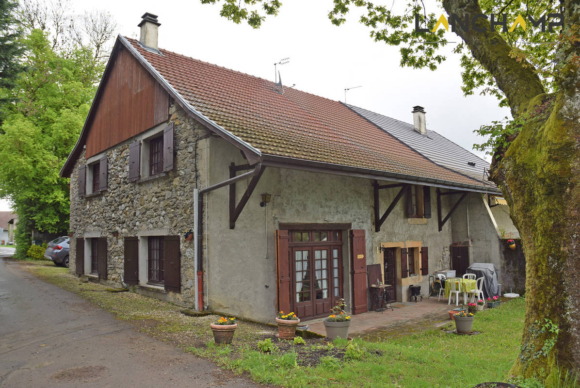 Maison à CHAVANNAZ