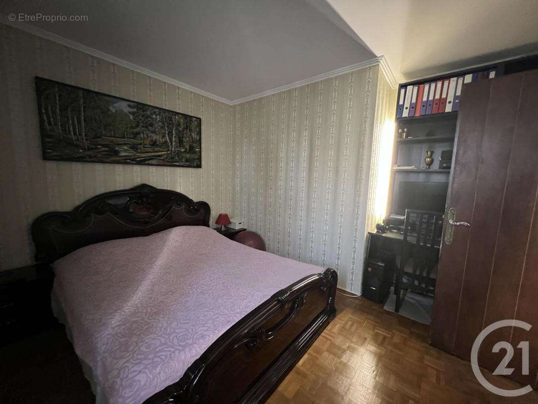 Appartement à FONTENAY-SOUS-BOIS