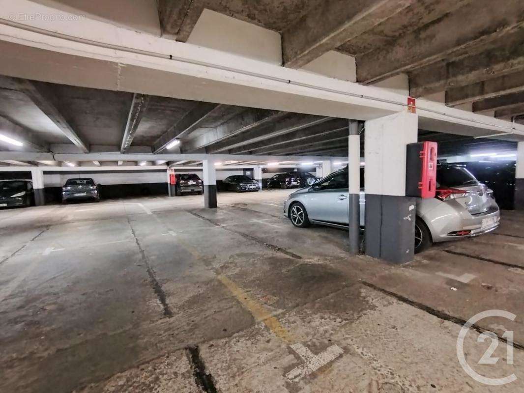 Appartement à FONTENAY-SOUS-BOIS