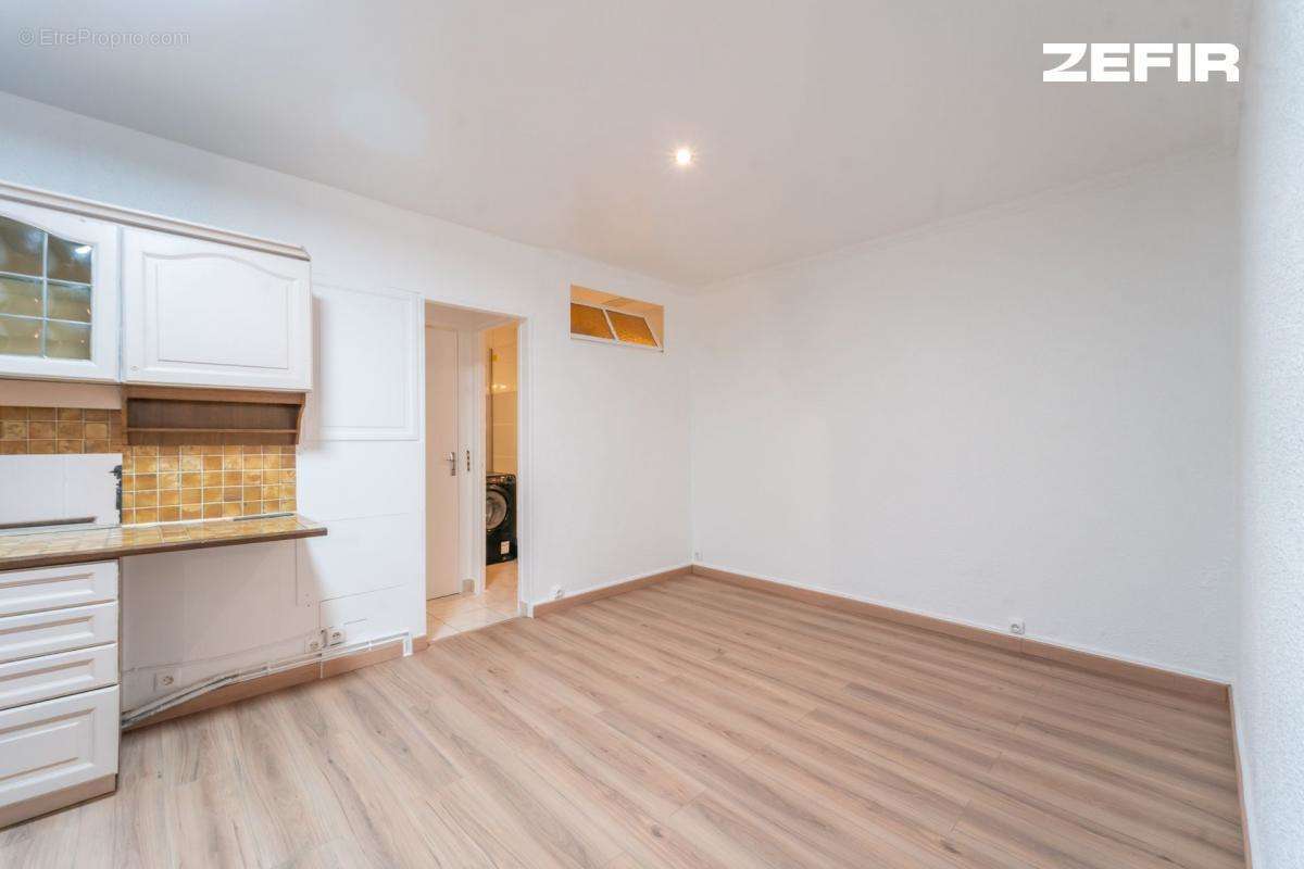 Appartement à LEVALLOIS-PERRET