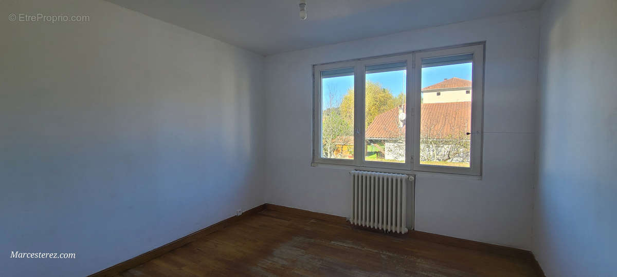 Appartement à LEYME