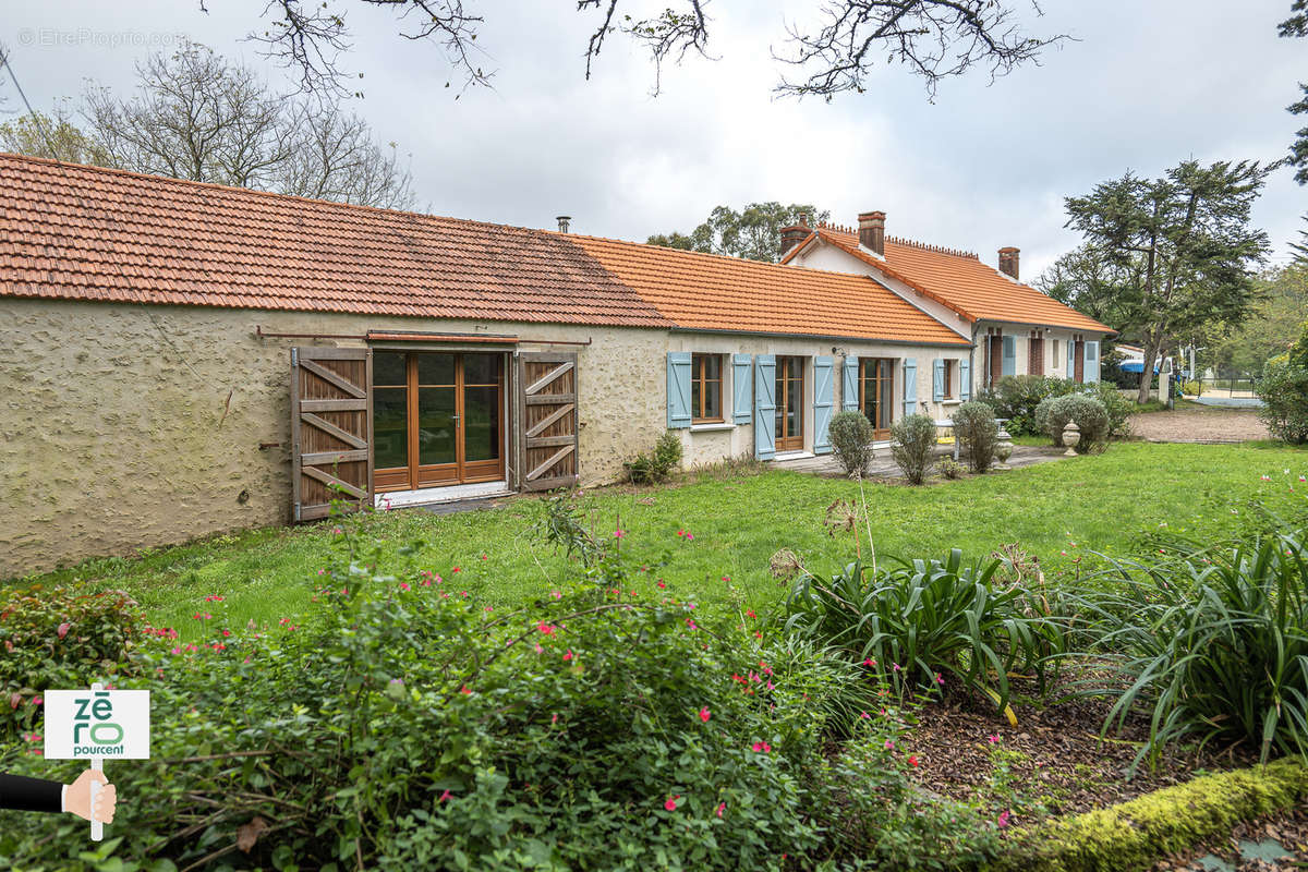 Maison à LONGEVILLE-SUR-MER