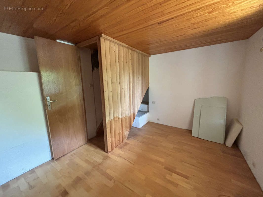 Appartement à PELVOUX