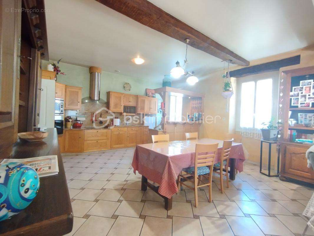 Appartement à AITON