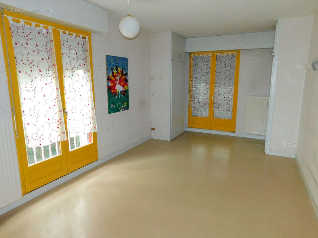 Appartement à SEGRE