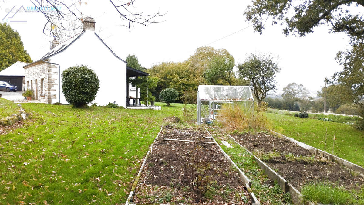 Maison à LEUHAN