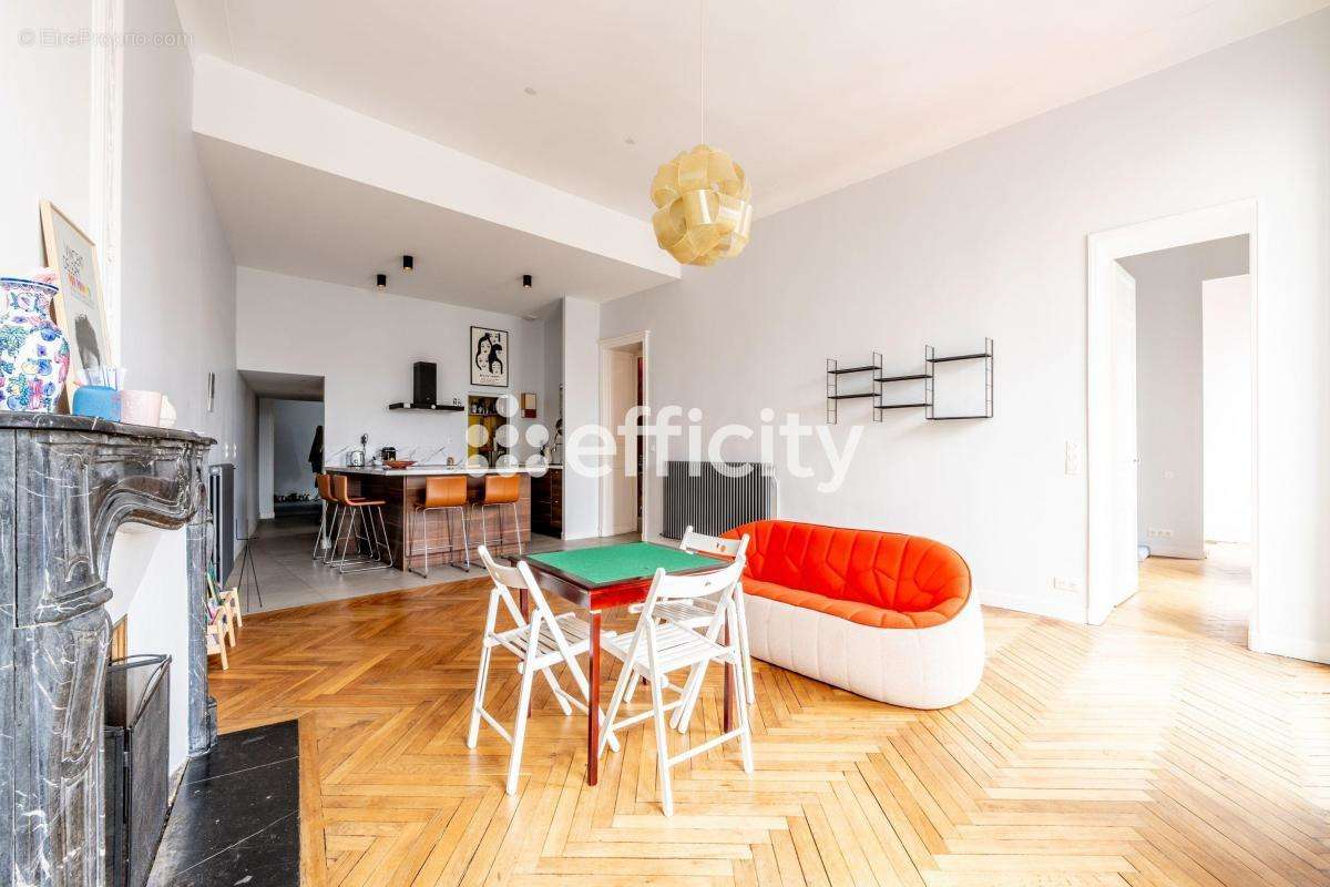 Appartement à NANTES