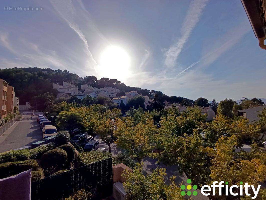 Appartement à SAINT-CYR-SUR-MER