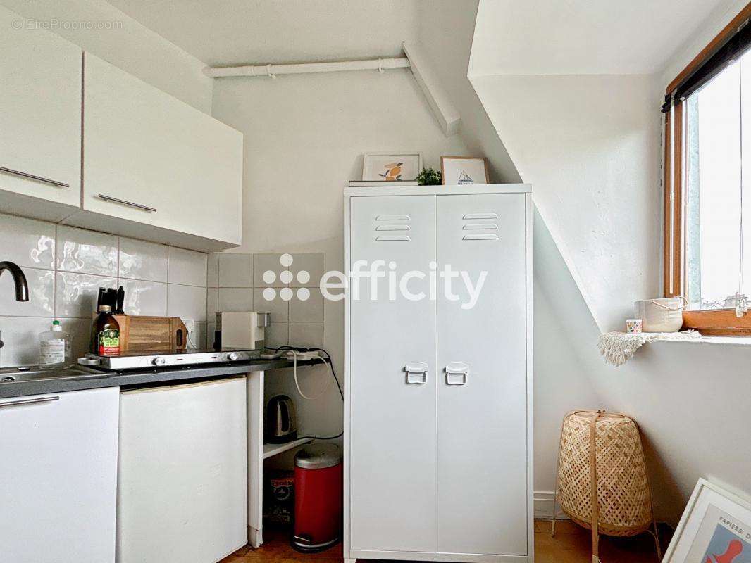 Appartement à PARIS-7E