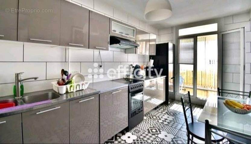 Appartement à MARSEILLE-14E