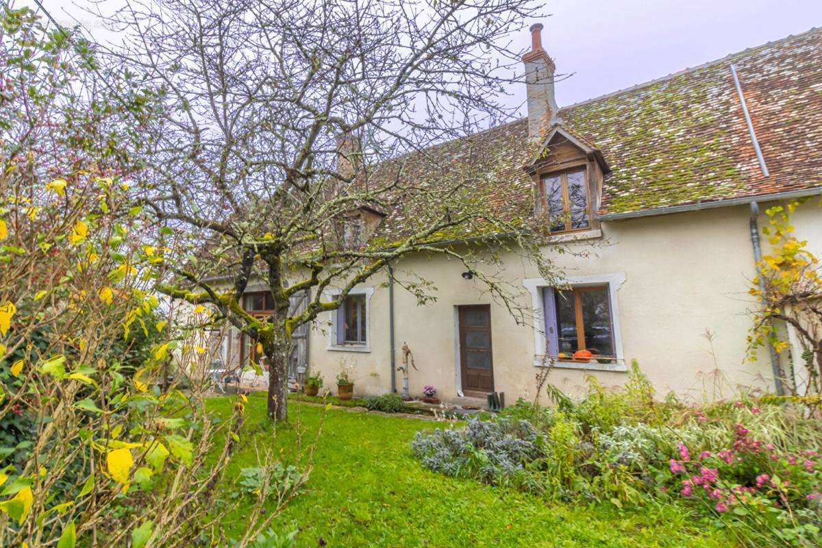 Maison à SELLES-SUR-CHER