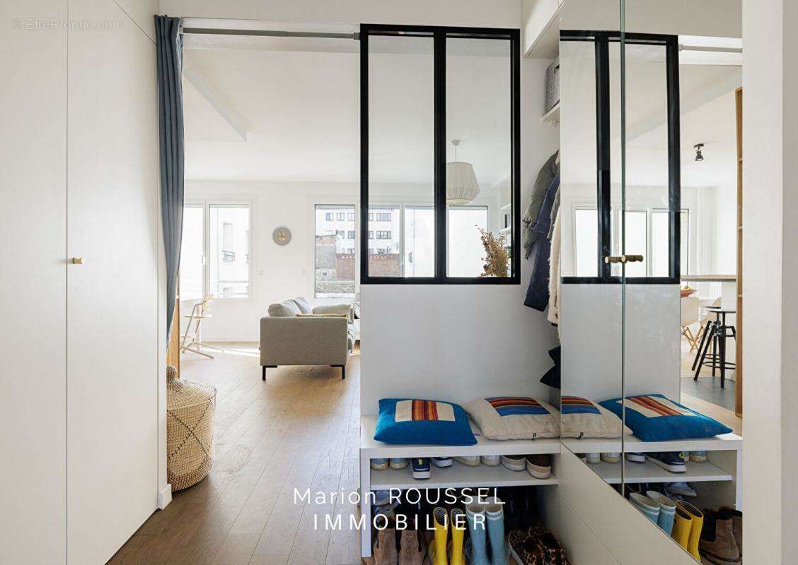 Appartement à PARIS-16E