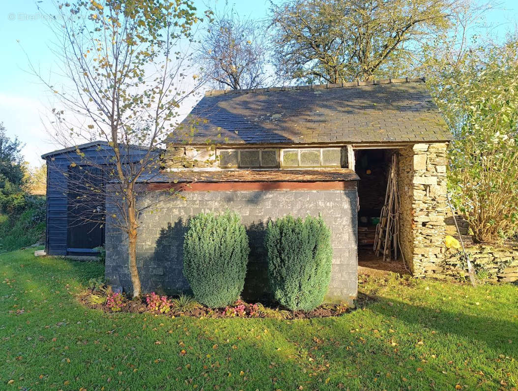 Maison à PLONEVEZ-DU-FAOU