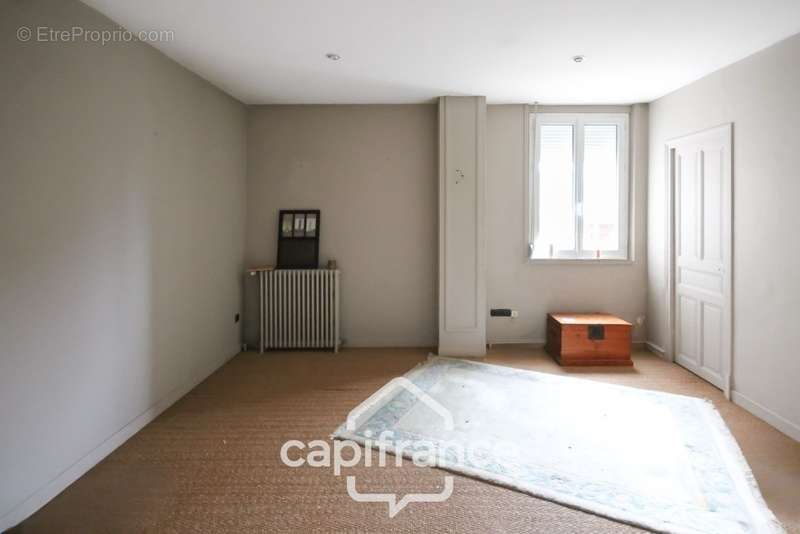 Appartement à SAINT-QUENTIN