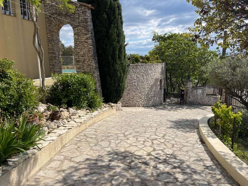 Maison à NIMES