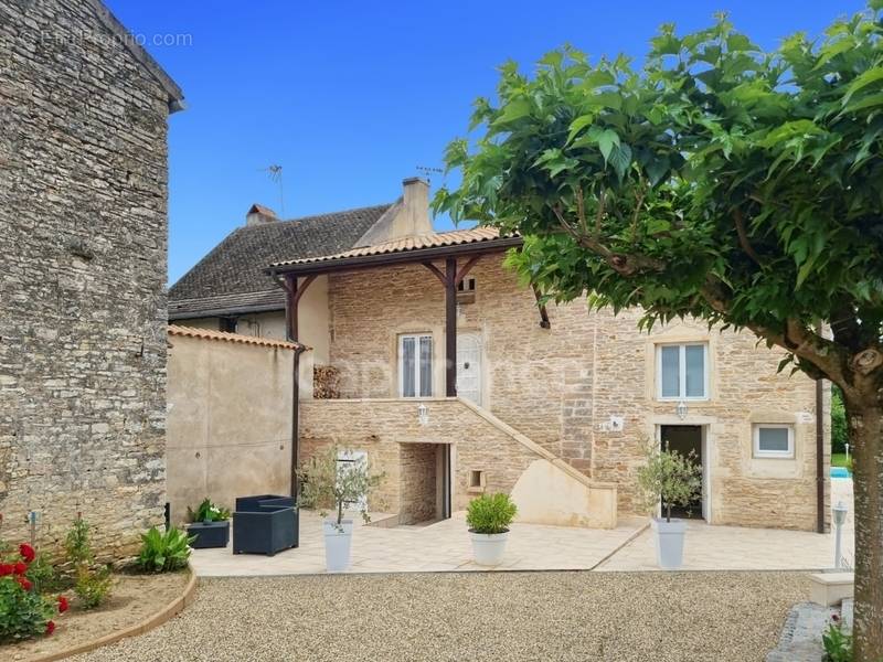 Maison à CHALON-SUR-SAONE