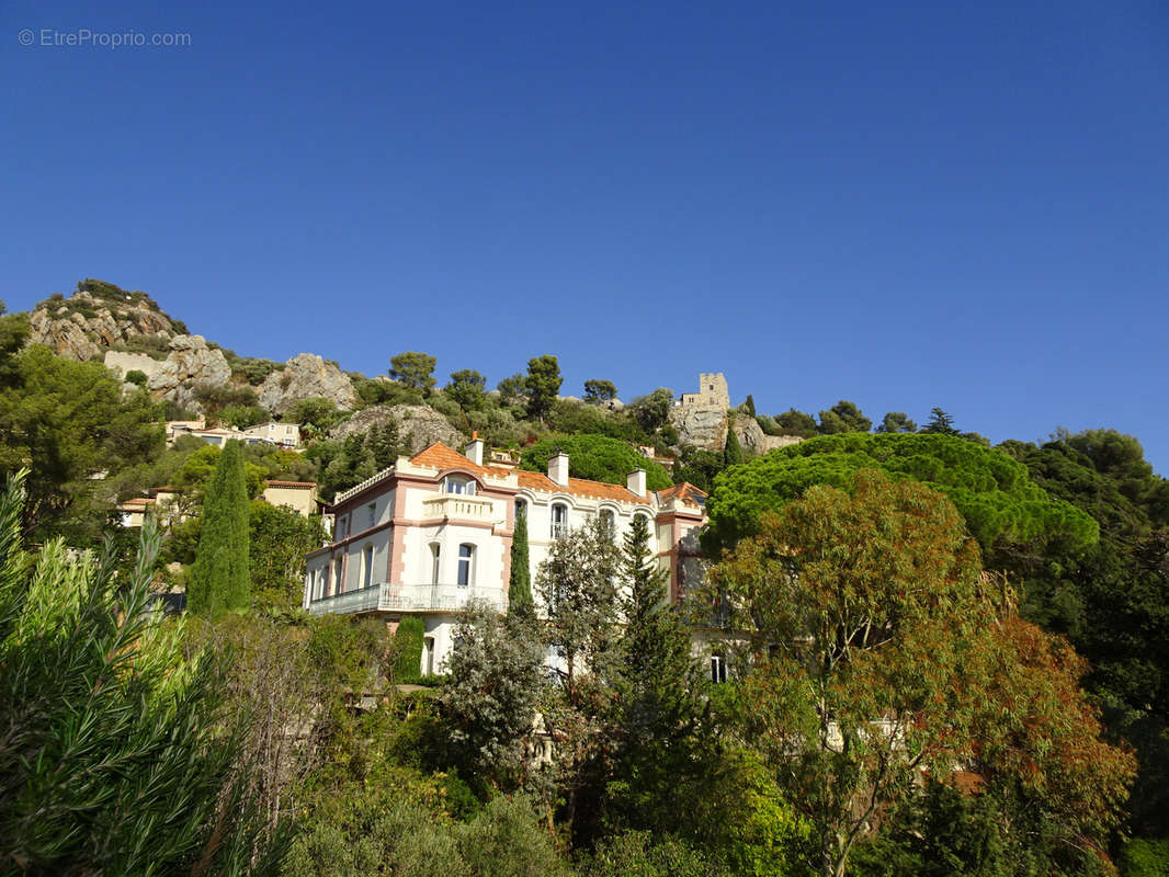 Appartement à HYERES