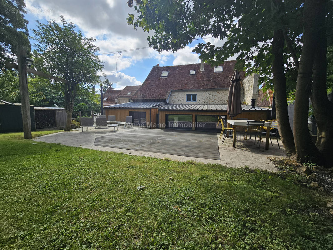 Maison à VILLENEUVE-SUR-BELLOT