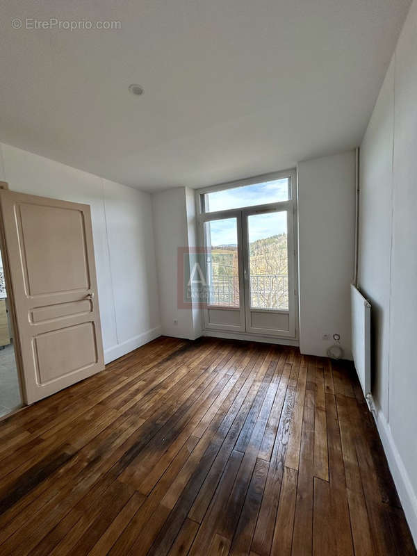 Appartement à LANGOGNE