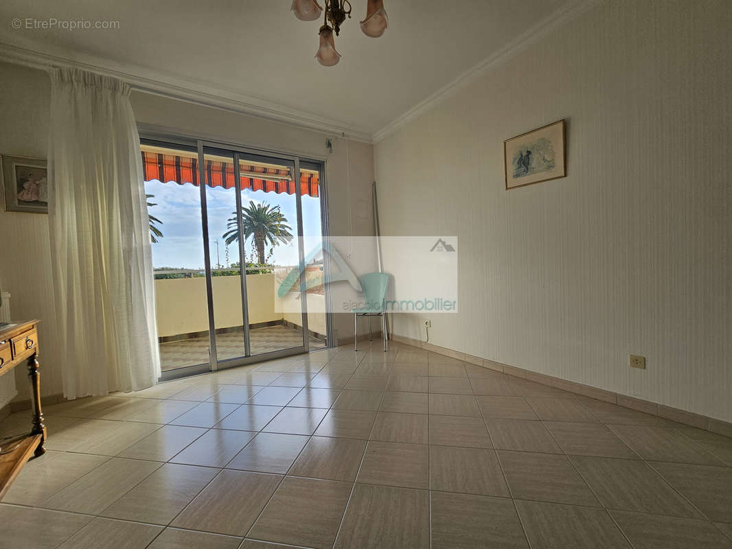 Appartement à AJACCIO