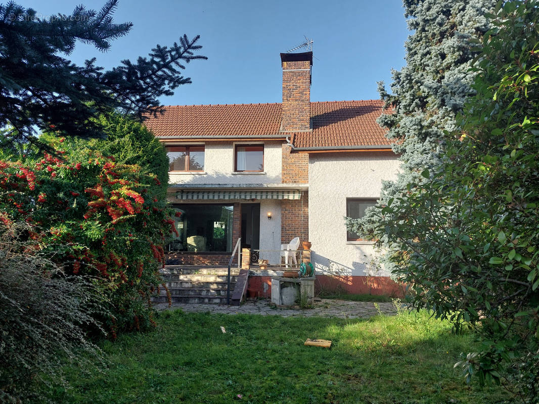 Maison à ORMESSON-SUR-MARNE