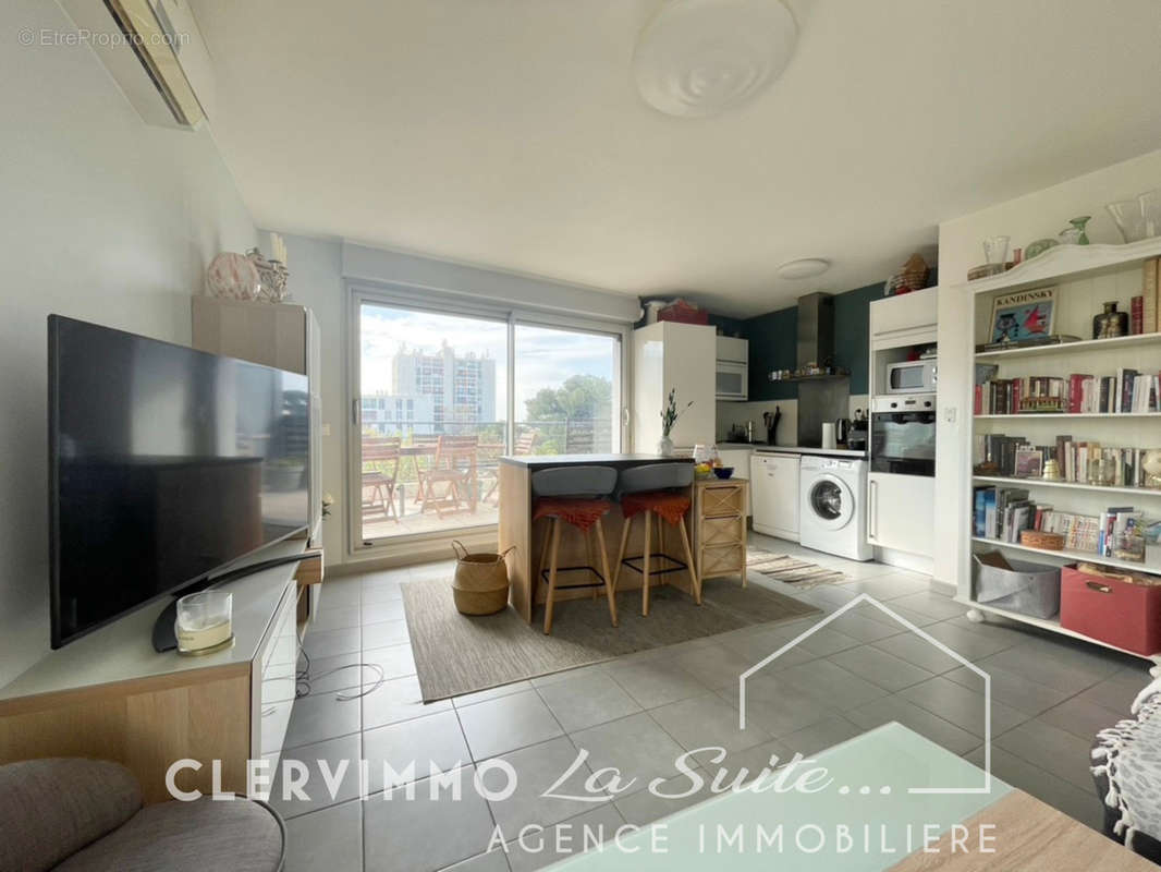 Appartement à MARSEILLE-13E