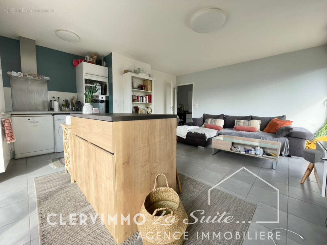 Appartement à MARSEILLE-13E