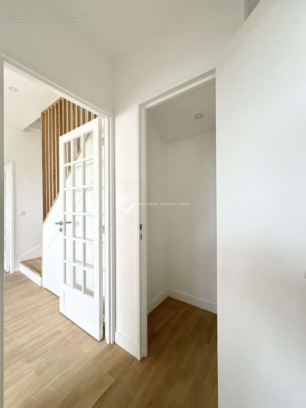 Appartement à NANTERRE