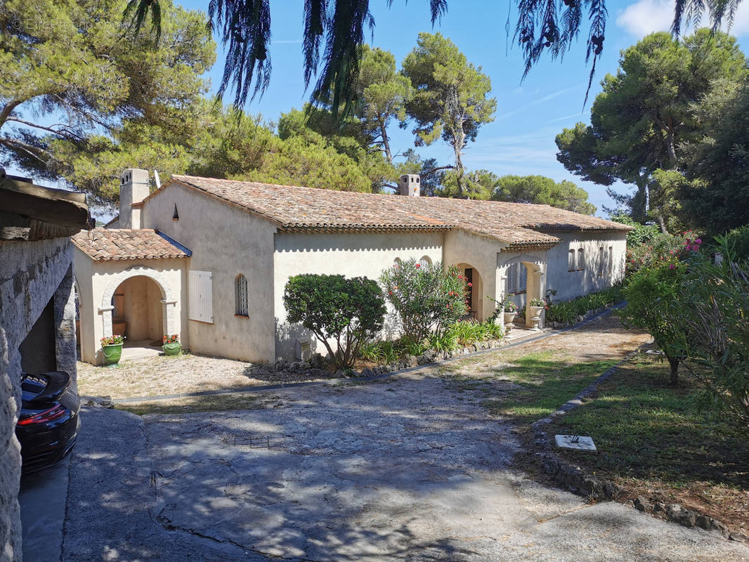 Maison à BIOT