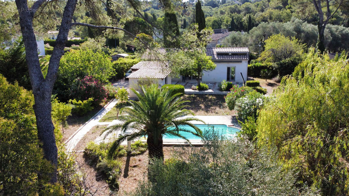 Maison à MOUGINS