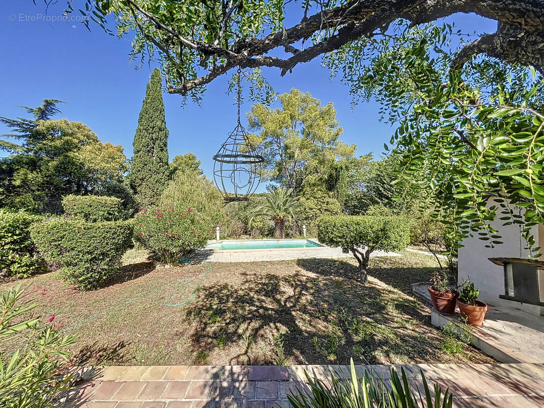 Maison à MOUGINS