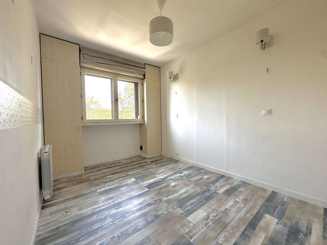 Appartement à LYON-9E