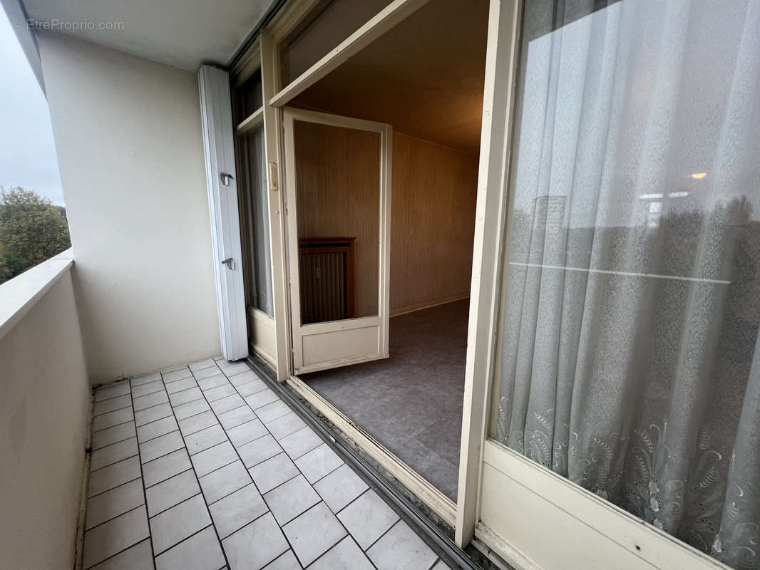 Appartement à SAVIGNY-SUR-ORGE