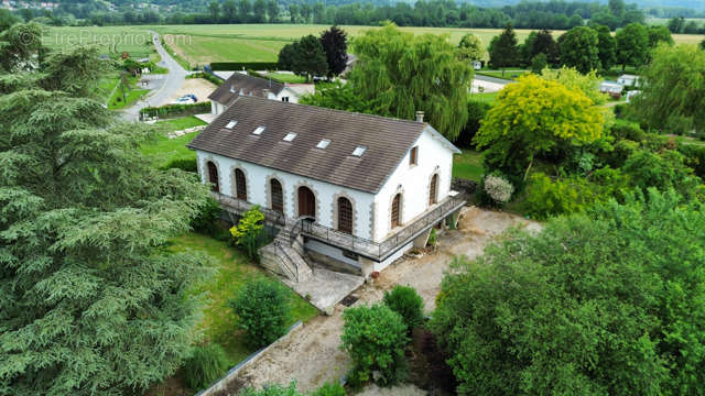 Maison à RESSONS-LE-LONG