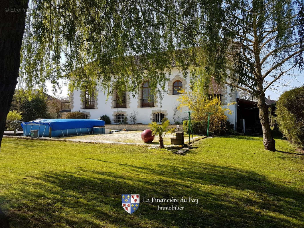 Maison à RESSONS-LE-LONG