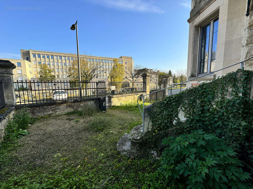 Maison à MONTBARD