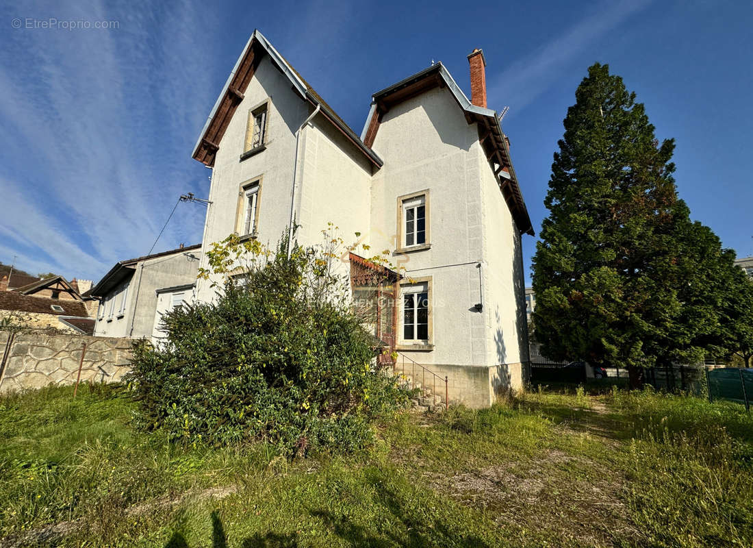 Maison à MONTBARD