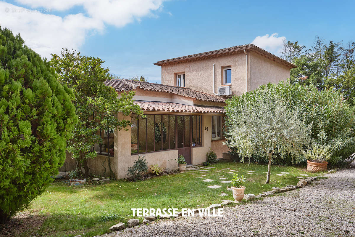 Maison à AIX-EN-PROVENCE