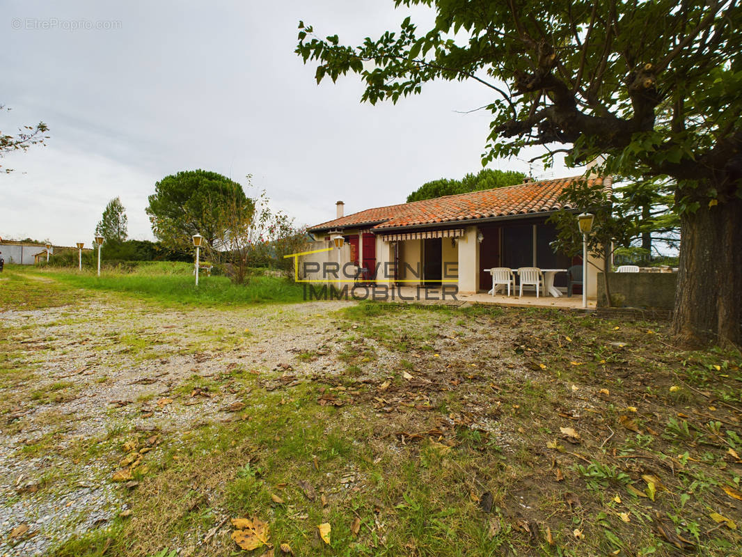 Maison à VIVIERS